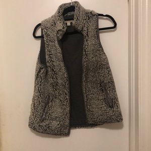Sherpa Vest